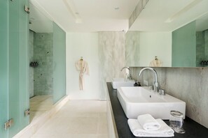 Hair dryer, towels