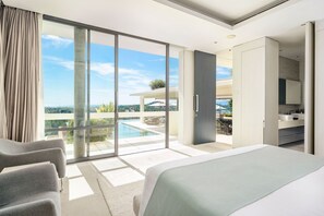 5 bedrooms, iron/ironing board, internet, bed sheets