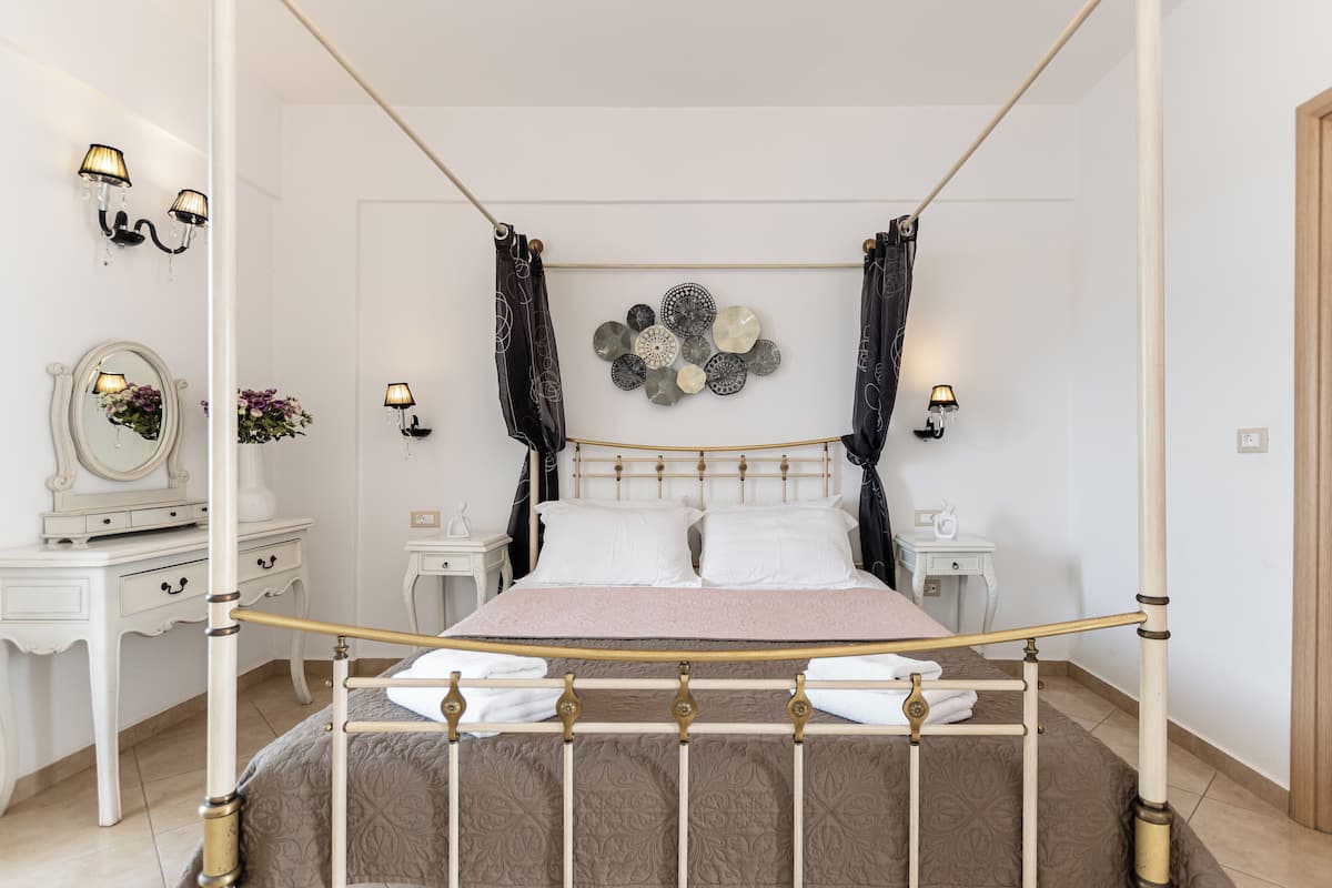 Deluxe Room | 2 bedrooms, premium bedding, individually decorated