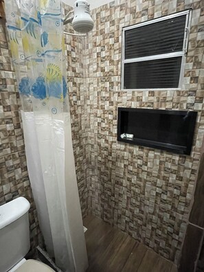 Handdoeken, zeep, shampoo, toiletpapier