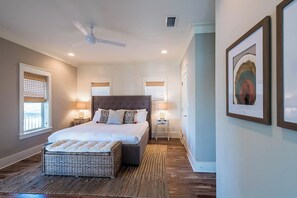5 Schlafzimmer, Bügeleisen/Bügelbrett, kostenloses WLAN, Bettwäsche