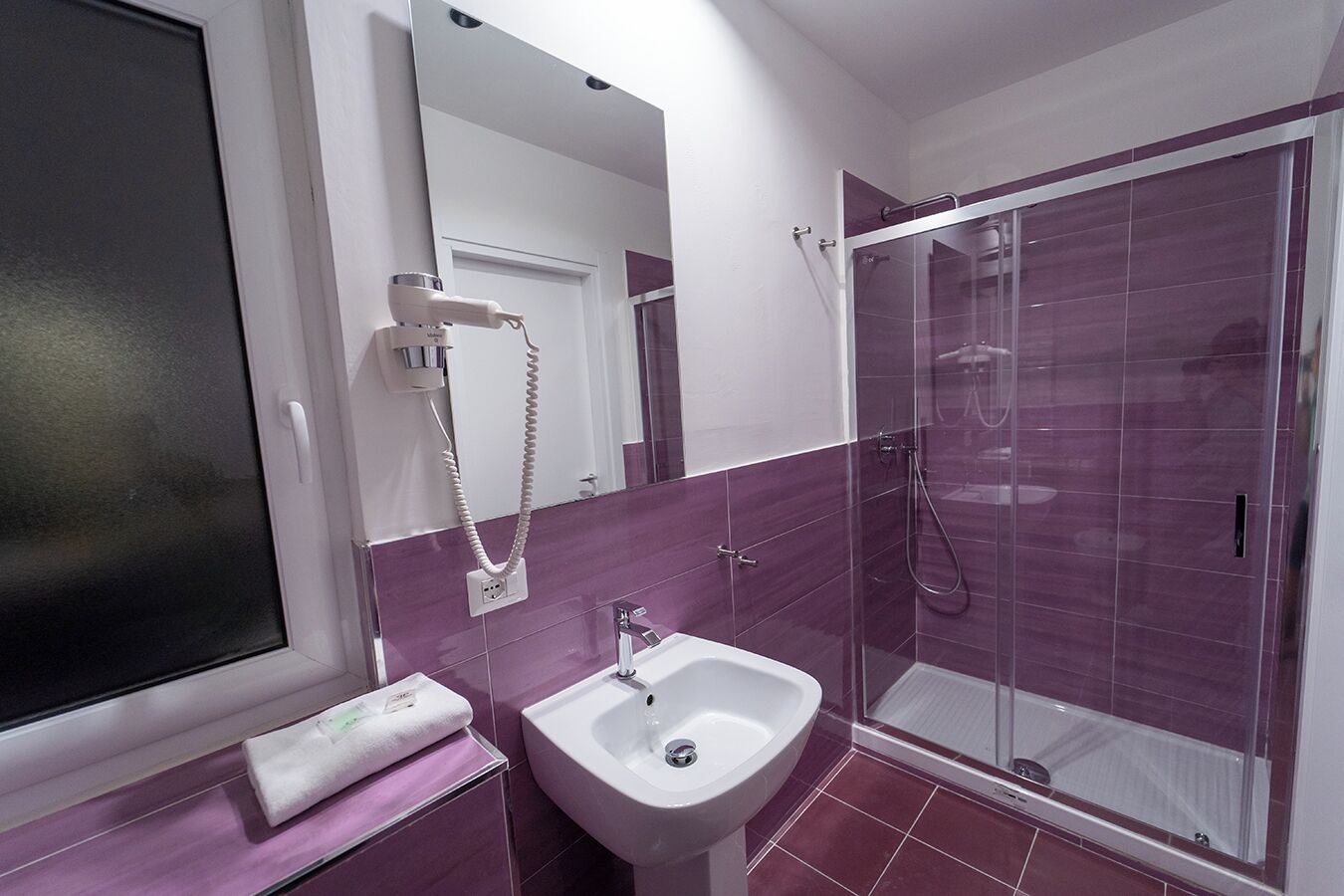 Photo - GreRos H. Rooms Napoli Centro by Clapa Group Dislocated Hospitality