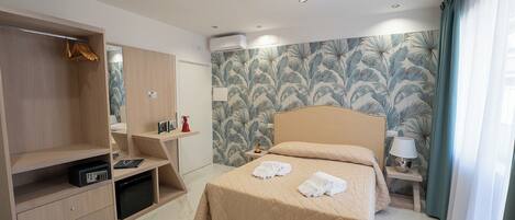 Deluxe Quadruple Room, Balcony, City View