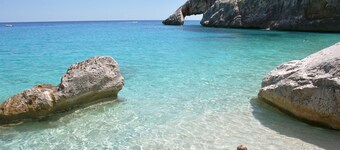 Villa Juniper, only 240mt from the sandy beach!