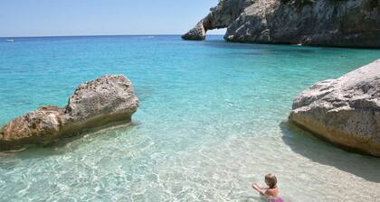 Villa Juniper, only 240mt from the sandy beach!