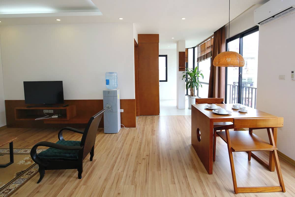 Deluxe Apartment, City View