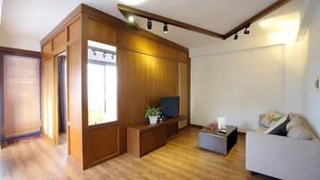 行政公寓, 城市景观 | 1 多间卧室、高档床上用品、办公桌、笔记本电脑工作区