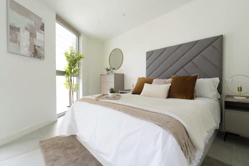 One Bedroom With Balcony and Sea Views