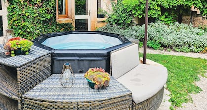 Family-Friendly 1BR w/ Garden View + Hot Tub