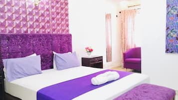 Classic Double Room | Individually decorated, individually furnished, iron/ironing board