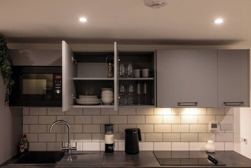 Modern 2 Bedroom Apartment, Bicester Town Centre