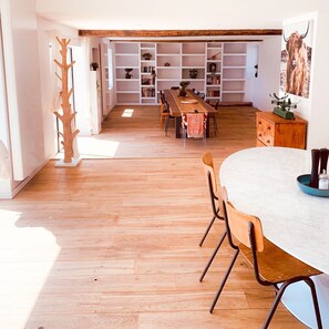 تناول الطعام