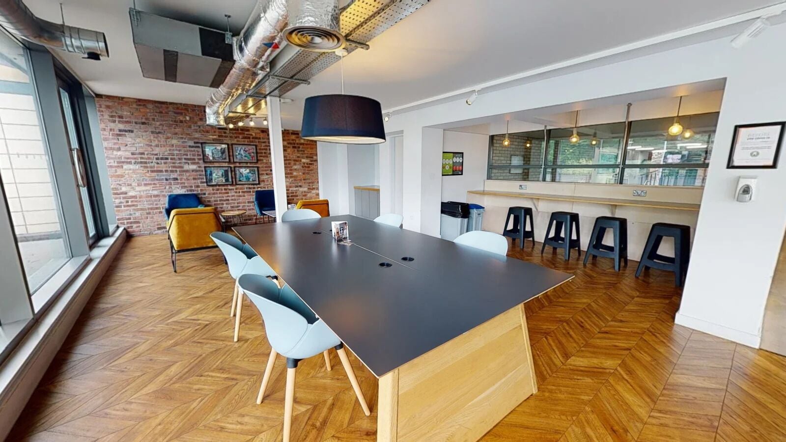 Coin salon dans le hall