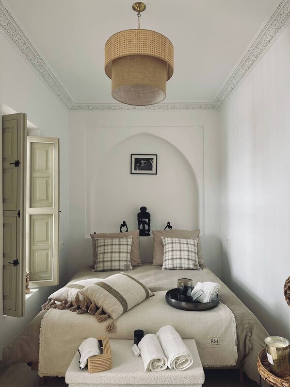 1 chambre, fer et planche à repasser, Wi-Fi, draps fournis