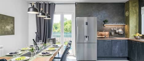 Fridge, microwave, oven, dishwasher