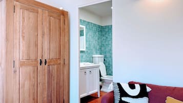Deluxe Double Room | Free WiFi