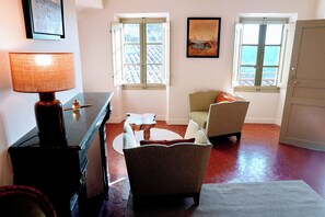 Comfort-Doppelzimmer, Seeblick | Wohnbereich