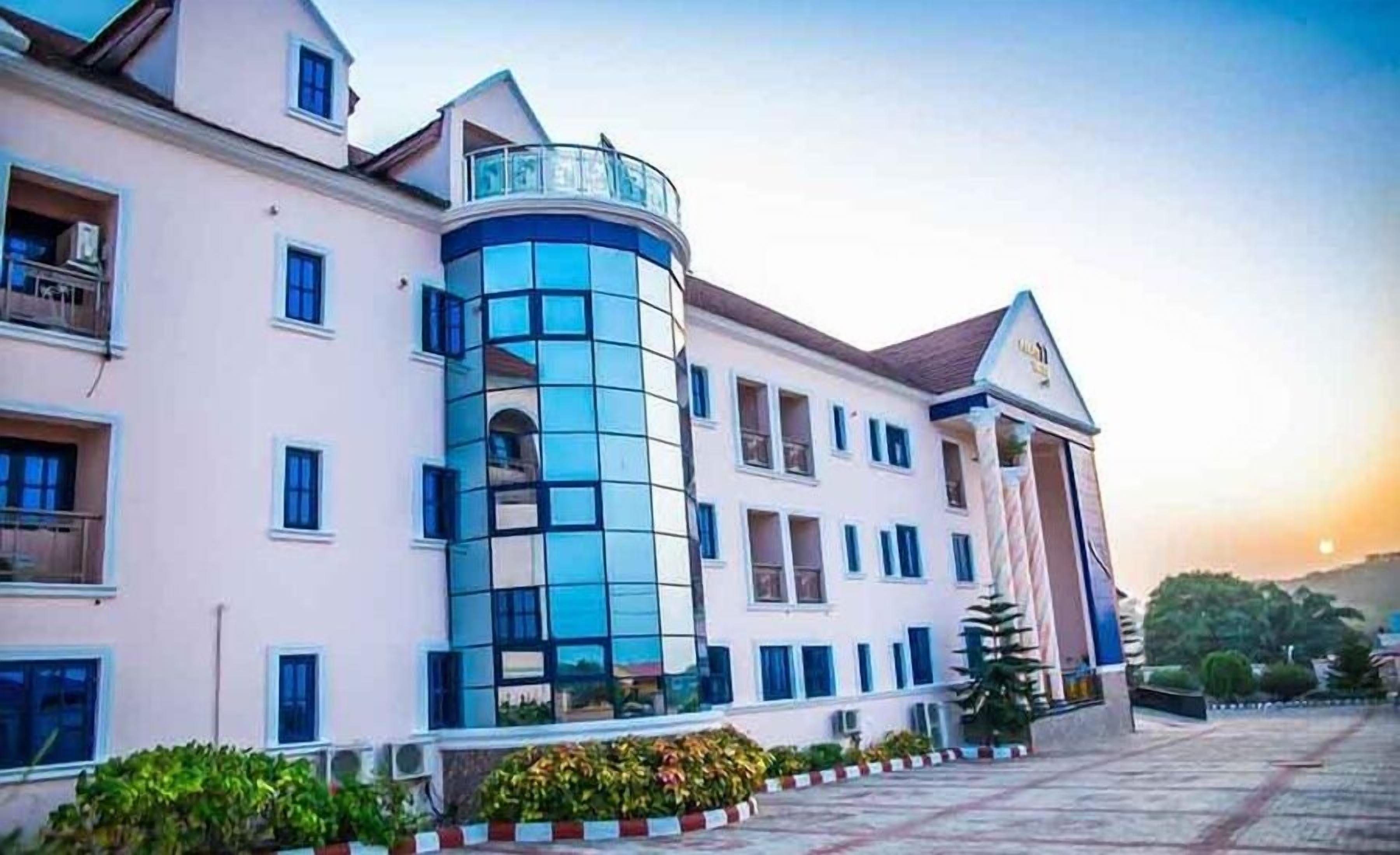 ด้านหน้าที่พัก