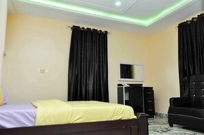 Luxury-Doppelzimmer zur Einzelnutzung, Hügelblick
