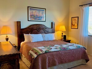 3 bedrooms, desk, iron/ironing board, WiFi