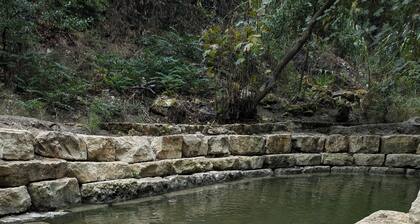 BETWEEN VALLEY & MOUNTAIN - Charming guest suite in tranquil Yokne'am Hamoshava