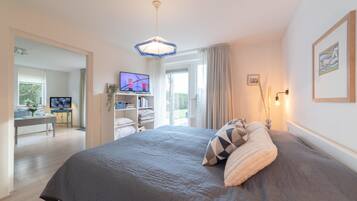 Rumah | 4 kamar tidur dan dilengkapi dengan perabotan berbeda-beda