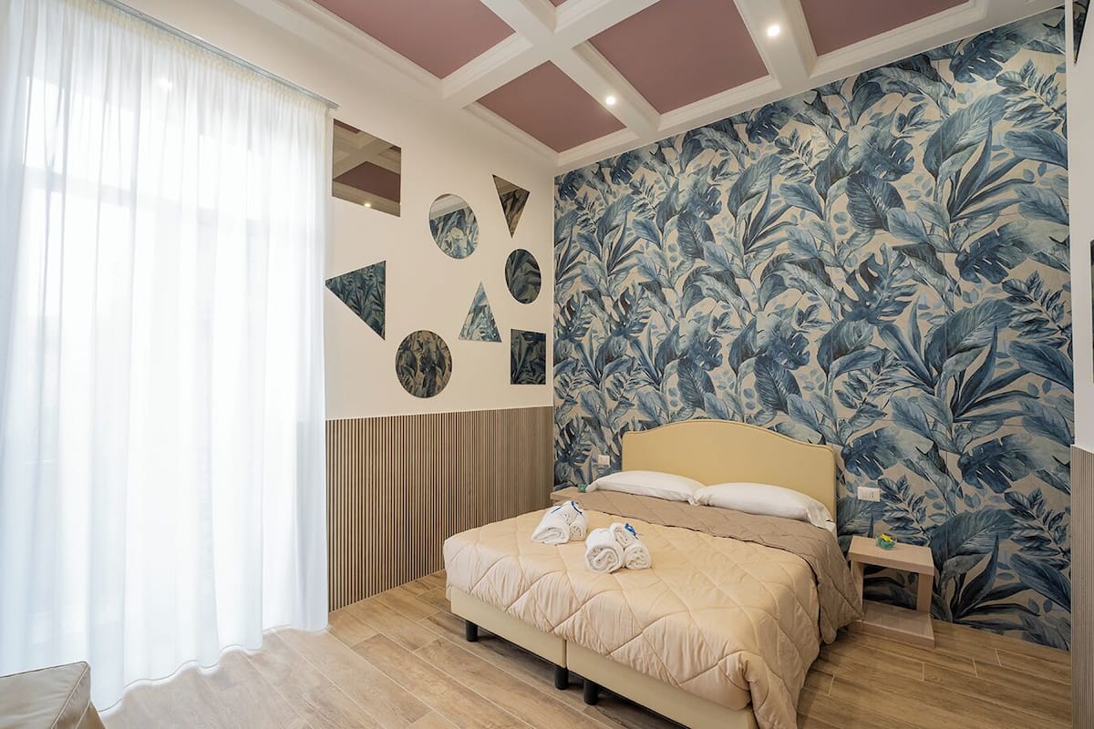Luxury Studio Suite, Balcony, City View | Desk, cribs/infant beds, free WiFi, bed sheets