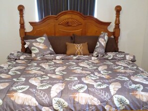 1 bedroom, iron/ironing board, WiFi, bed sheets