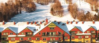 Ski-In 2BR Loft | Sleeps 8