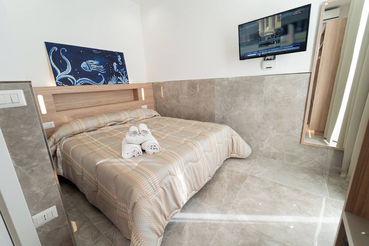 Superior Room, City View, Annex Building (Vico Giardinetto) | Desk, laptop workspace, cribs/infant beds, free WiFi