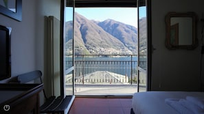 Apartment (1 Bedroom) | Lake view