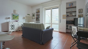 Apartment (1 Bedroom) | Living area