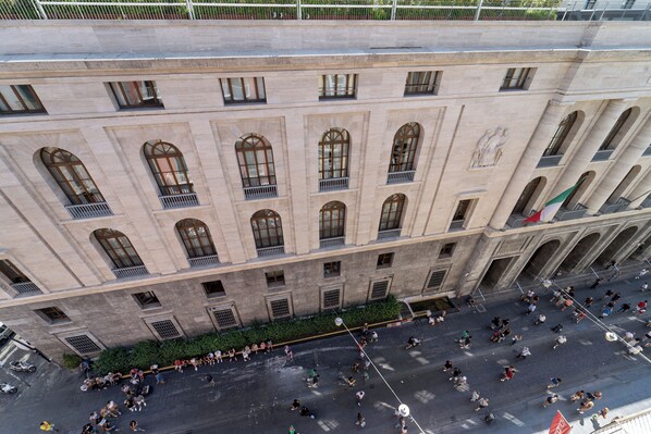 Desk, soundproofing, cribs/infant beds, free WiFi - P.C. BOUTIQUE DE GASPERI by ClaPa Group Dislocated Hospitality (Naples)