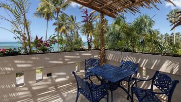 Oceanside Rooftop Terrace Suite | Terrace/patio