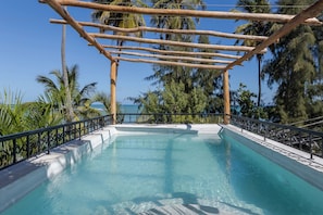 Piscina externa
