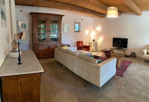 Fernseher