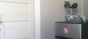 Historic country feel, Cozy 1-bedroom condo in heart of Saint Joseph with WiFi,