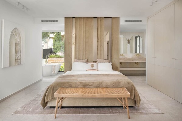 4 Schlafzimmer, Bügeleisen/Bügelbrett, kostenloses WLAN, Bettwäsche