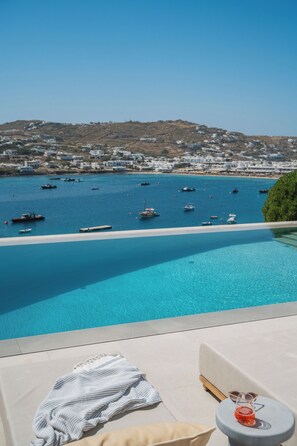 Udendørs pool