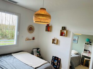 3 chambres, bureau, fer et planche à repasser, Wi-Fi gratuit