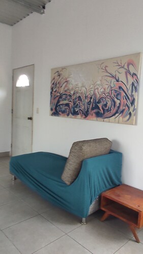 Cozy 1-bedroom apartment in Managua with kitchenette and WiFi