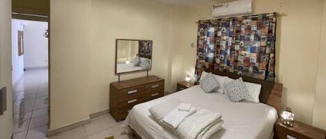 2 sovrum, strykjärn/strykbräda, wi-fi och sängkläder