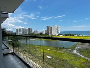 Property grounds - Exclusive Ocean View Condo in Pozos Colorado (Santa Marta)
