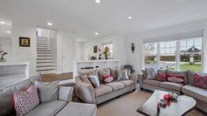 Interior - Traditional-style home with private pool, sweeping back deck, grand lawn,... (Water Mill)