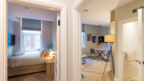 1 bedroom, desk, iron/ironing board, WiFi (free) - 1 bedroom - The Draycott Flat in Sloane Square (London)