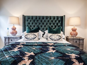 Deluxe tweepersoonskamer | Een kluis op de kamer, gratis wifi