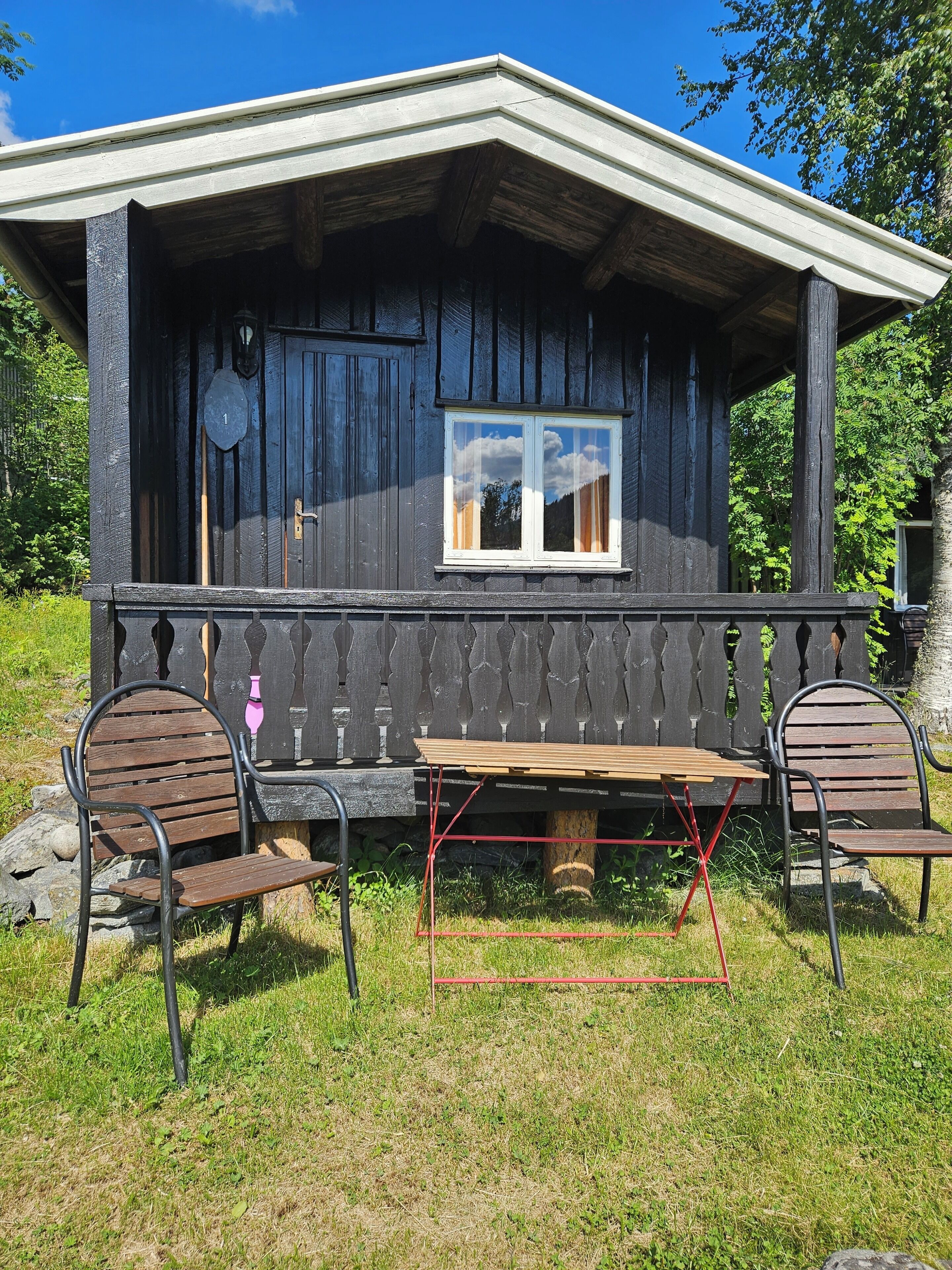 Basic Cottage, Non Smoking, Balcony | Property grounds