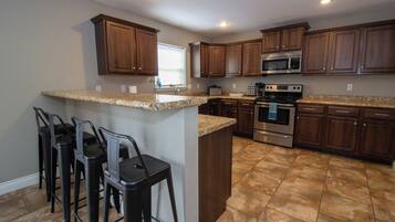 Frigorífic, forn, placa de cuina i rentaplats