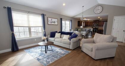 Spacious 4-Bedroom Home Near Fort Leonard Wood with Fenced Backyard