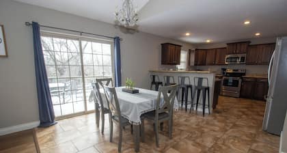 Spacious 4-Bedroom Home Near Fort Leonard Wood with Fenced Backyard